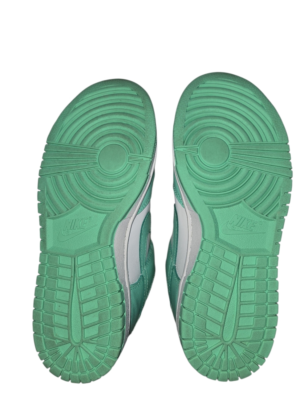 Nike Dunk Low Womens Green Glow Clear Jade Sneakers 6.5W - Picture 7 of 9
